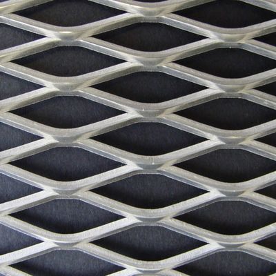 China Standard Type Expanded Galvanized Steel Mesh Expanded Metal Panels For Construction Usage supplier