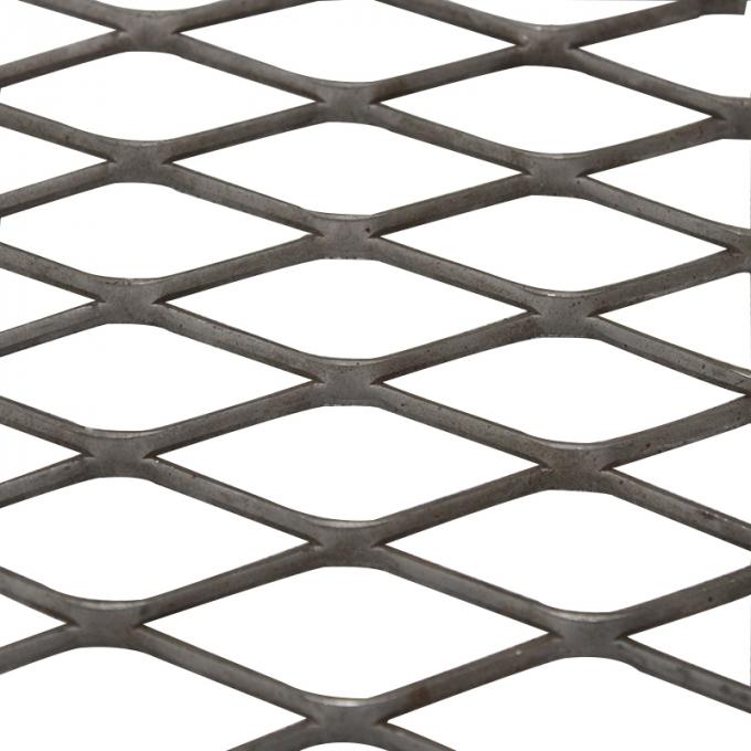 Small hole thick expanded metal mesh for rendering 25 500mm wire diameter