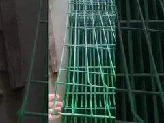50×200mm 4mm Curved Garden Fence With Peach Post