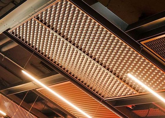 Assorbimento a prova di fuoco ampliato di rumore dell'isolamento termico del soffitto del metallo per la costruzione della decorazione superiore interna