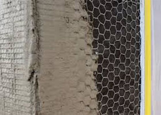 Hexagonal Wire Mesh Used As Stucco Mesh To Reinforce Roof And Wall