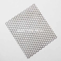 China 1/4&quot; #18 Carbon Steel Expanded Metal Mesh Flat For Room Dividers supplier