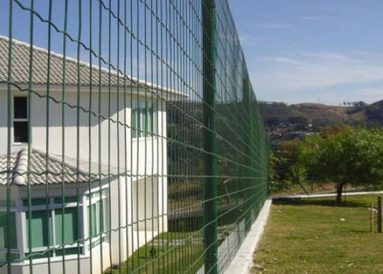 o eletro de Metal Wire Fence da cerca do estilo do Euro de 50×50mm galvanizou de superfície