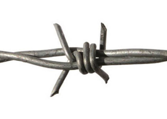 Traditional Twist Barbed Wire 1.4mm-2.0mm PVC Coated Security Fencing
