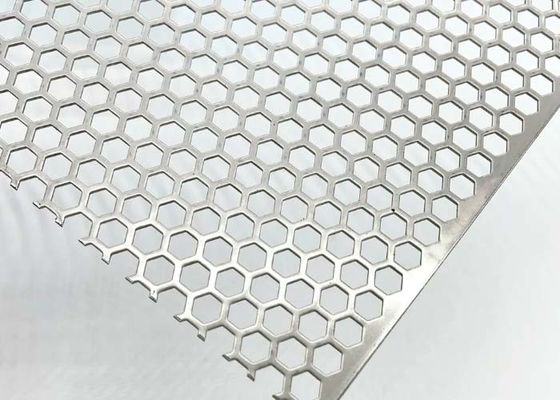 Hexagonal Hole Perforated Metal Sheet Versatile, Stable And Economical For Architect And Fence