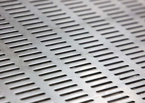 Perforated Stainless Steel Sheet – Excellent Weight Capacity and Glossiness for Architectural Decor and Ventilating