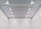 Aspect doux et monolithique de plafond perforé en métal – pour les modifications ou la nouvelle construction