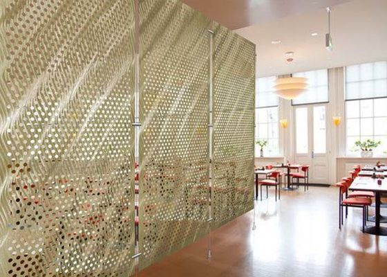 Perforated Metal Partition Wall 0.3-12mm Thickness 1.2-2.4m Length