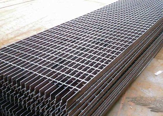 Standard Steel Grating – Custom Sizes and Loads Large Sizes for Flooring, Platform and Walkways