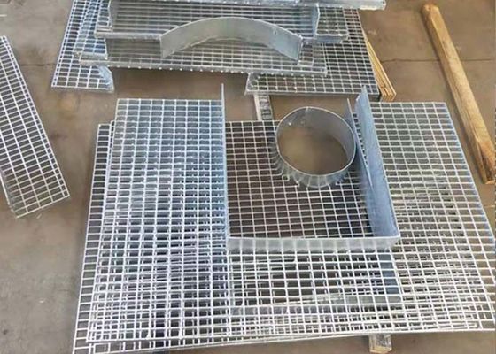 Irregular Steel Grating with Special Shapes and for Special Use for Factory, Fountain, Pipeline, Tree Cover