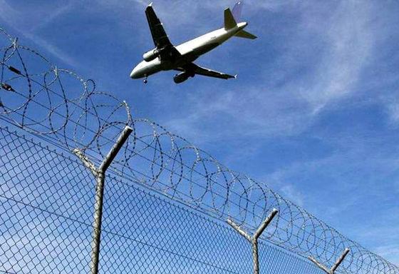 3.5mm 4.5mm Airport Fence Helideck Safety Net สังกะสีจุ่มร้อน