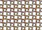 A rede de arame decorativa frisada vem no uma variedade de tece testes padrões