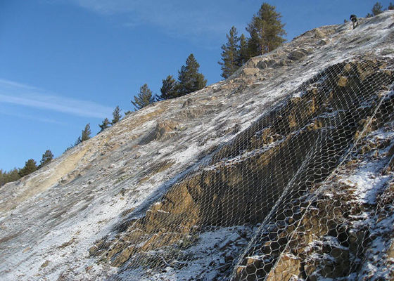 0.5m Width Rockfall Protection Netting Safety Wire Mesh In Mountains