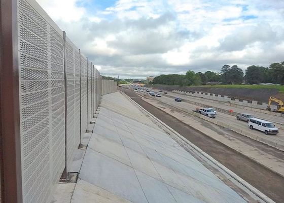 Barriera acustica in galvanizzato o in alluminio per autostrade e ferrovie