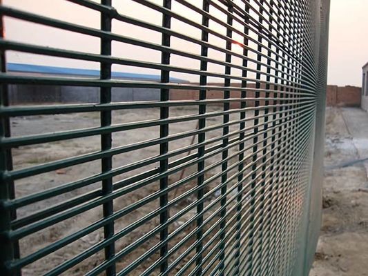 2d 358 Anti Climb Fence 4 Mm Double Horizontal Wire And 6 Mm Vertical Wire