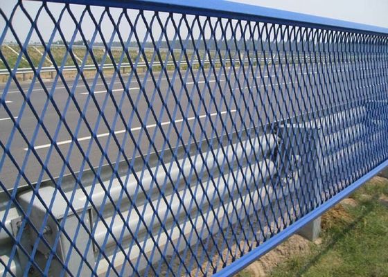 Customized Lightweight Galvanized Metal Wire Mesh Diamond / Square Shape 34%-70% Open Area