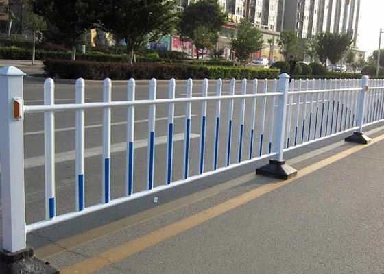 Road Fence Good Solution For Protecting Pedestrians Safe In City Street