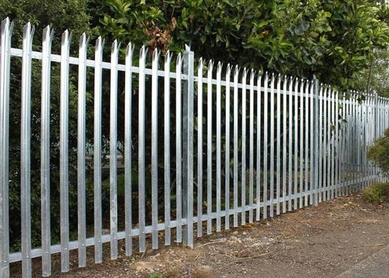 Green Hot Dipped Galvanized Triple Point Palisade Fencing With Angle Pale For Good Security