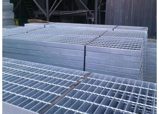 Flooring Hot Dipped Galvanized Steel Bar Grating 1.5m Width Anti Skiding