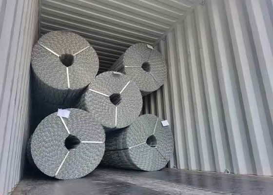 10 Lines Wire Galvanized Oil Pipeline Reinforced Welded Wire Mesh For Offshore