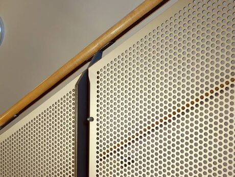 Expanded Perforated Metal Wire Mesh High Strength Flexible Design Suitable for Security Fencing and Ventilation Systems