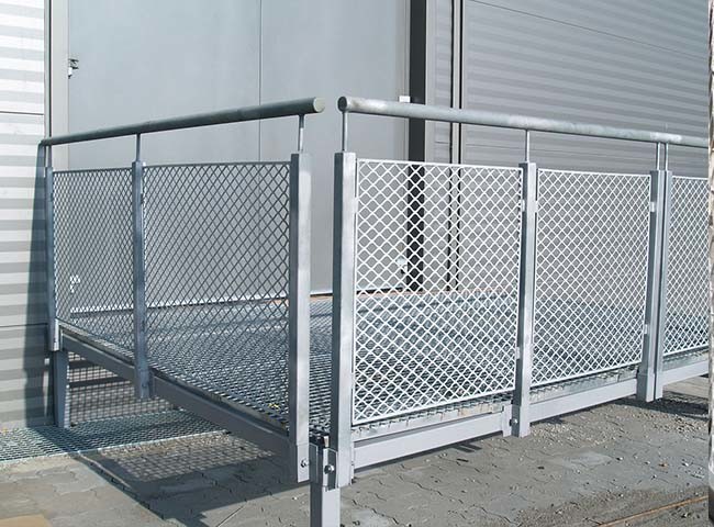 Expanded Metal Balustrade and Railing Infill Panels Safety , Robust And ...