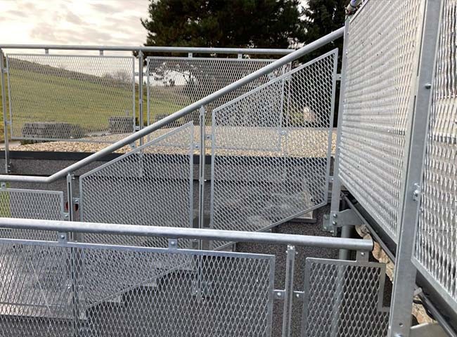 Expanded Metal Balustrade and Railing Infill Panels Safety , Robust And ...